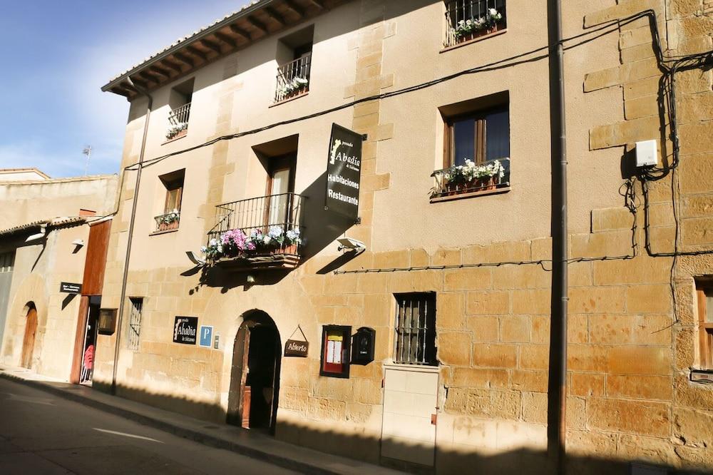 Posada Abadia De Siétamo Exteriér fotografie