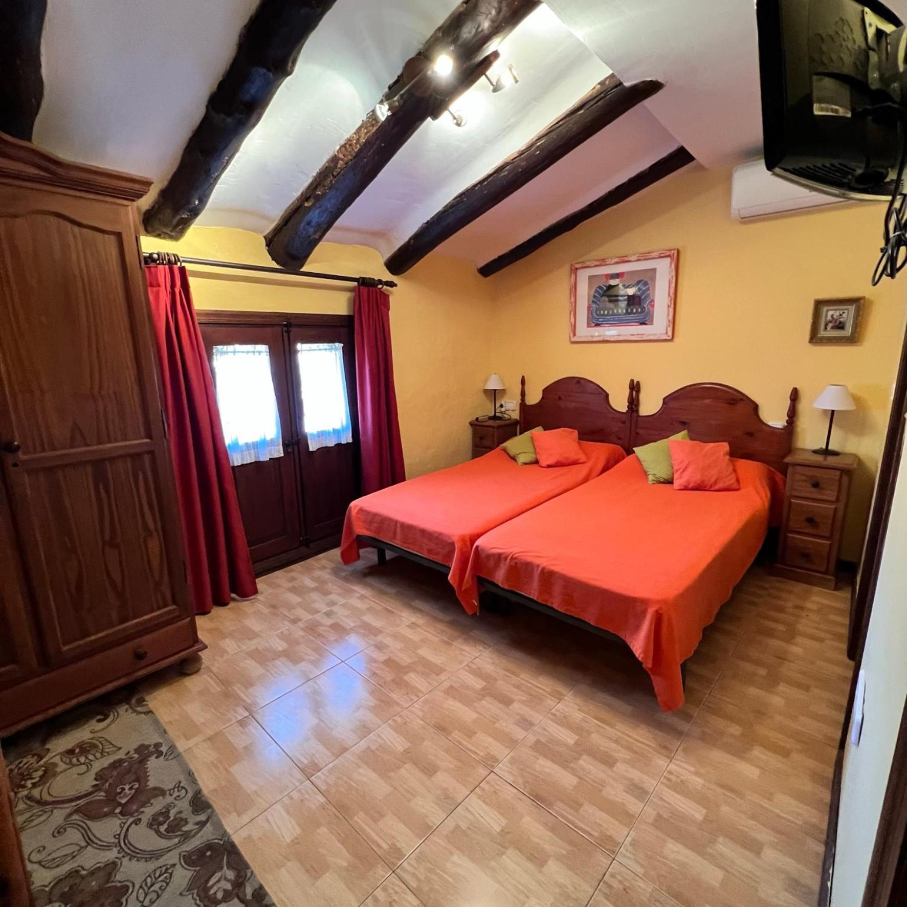 Posada Abadia De Siétamo Exteriér fotografie